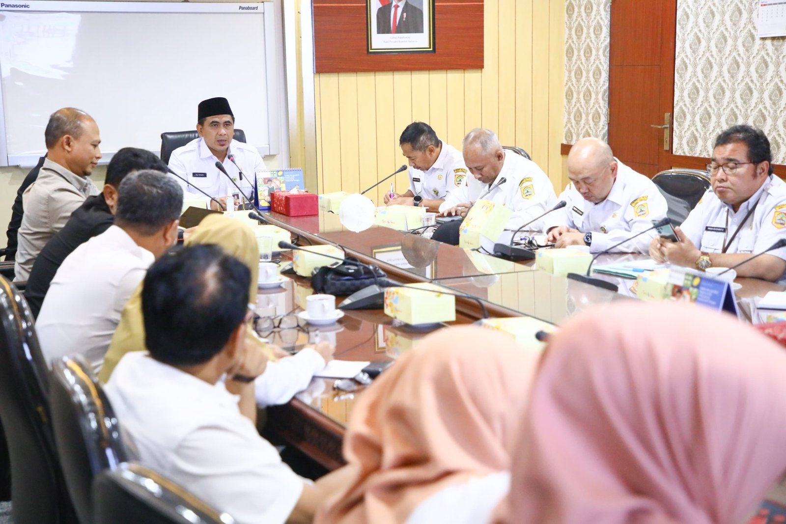 Pemprov Jateng Targetkan Pembangunan Hybrid Sea Wall Dimulai Oktober 2025