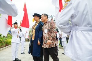 Pemprov Jateng Salurkan Beasiswa untuk Tekan Kemiskinan Lewat Pendidikan