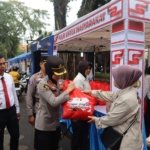 Polres Salatiga Gelar Bazar Sembako Murah, Warga Serbu Stan di Hari Bhayangkara ke-79