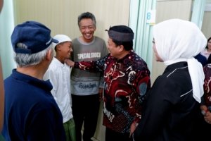 Wali Kota Apresiasi PAWARSA Gelar Khitanan Massal