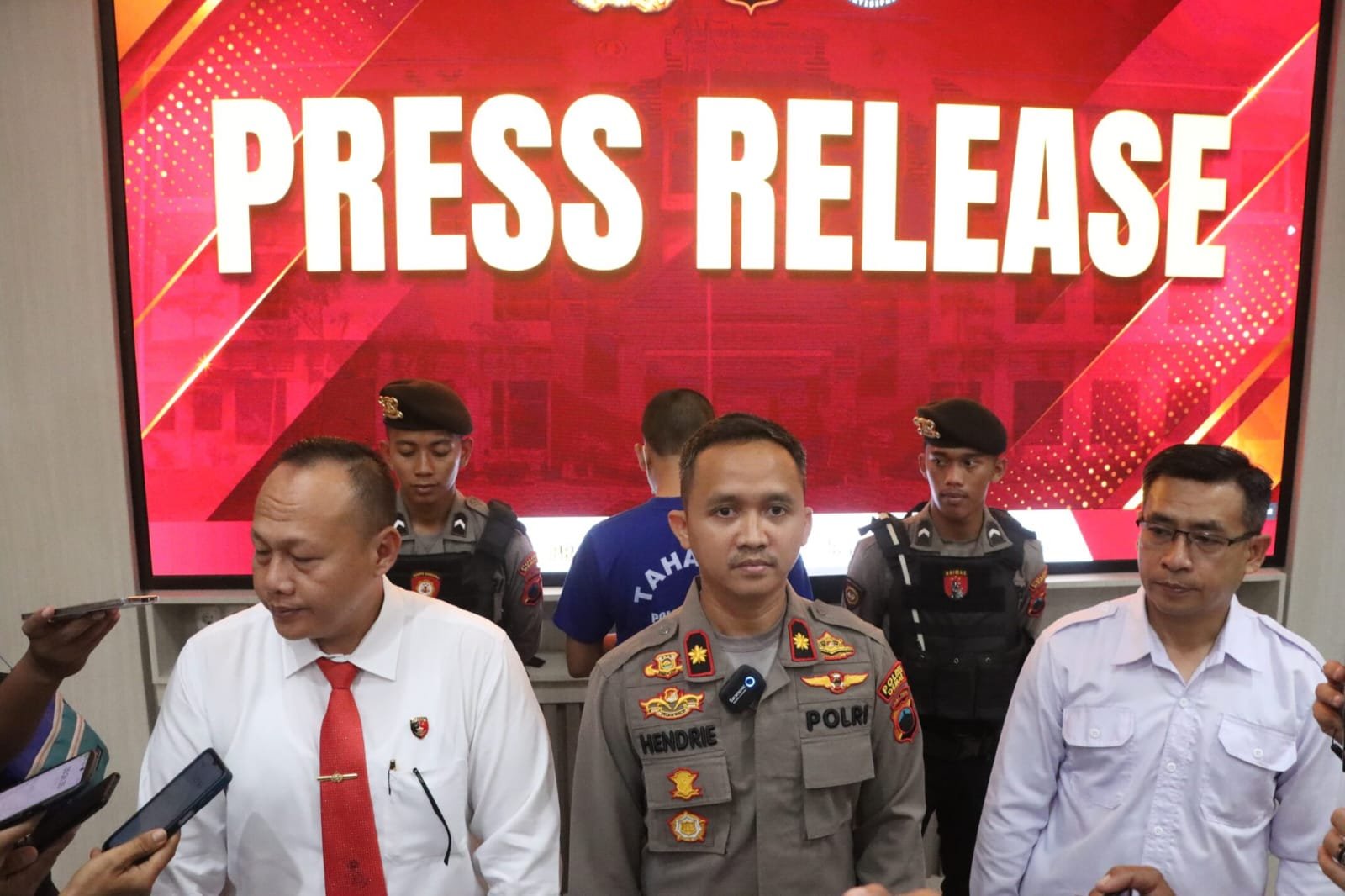 Kades di Demak Digerebek Selingkuh dengan Istri Orang, Terungkap Modus Penipuan dan Pemerasan
